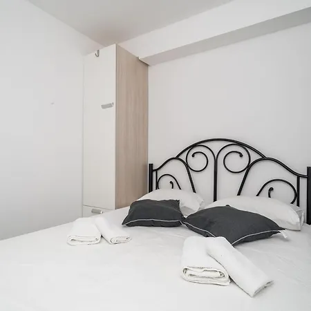 Mata Family Apartments Molunat Zimmer foto
