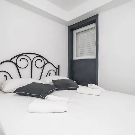 Mata Family Apartments Molunat Zimmer foto