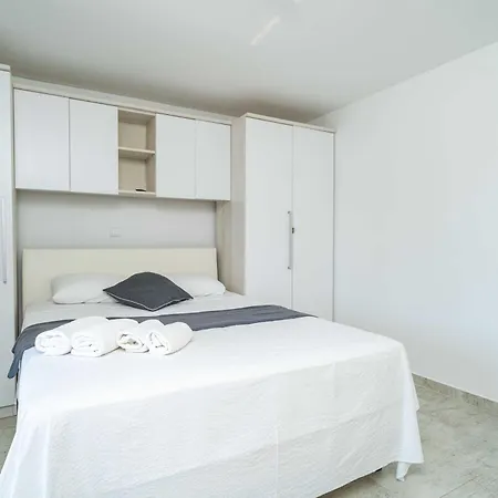 Mata Family Apartments Molunat Zimmer foto