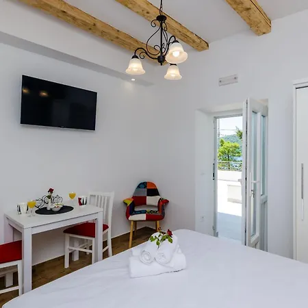 Mata Family Apartments Molunat Zimmer foto