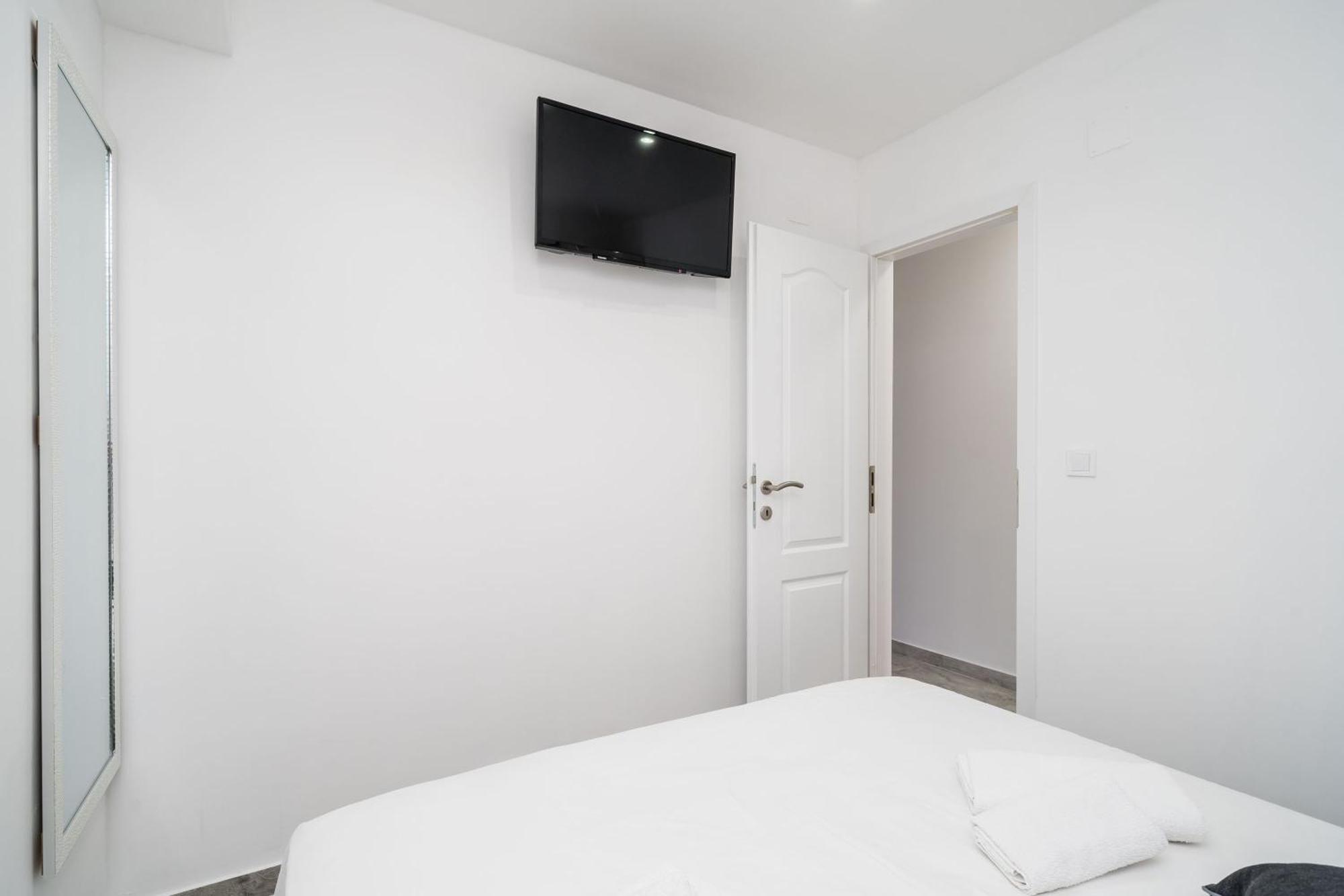 Mata Family Apartment *